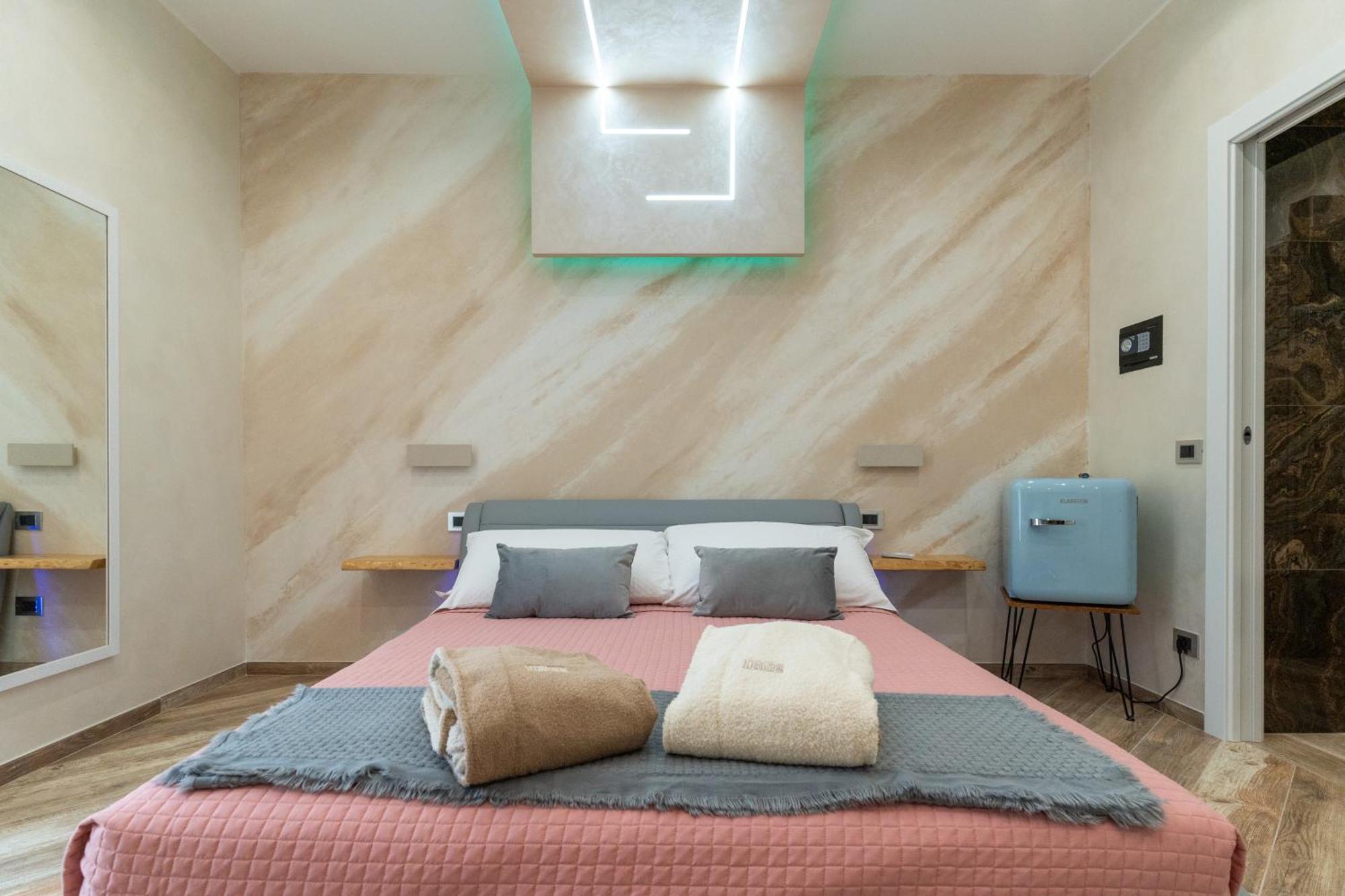 Suites Matteotti 57 Civitavecchia Eksteriør billede