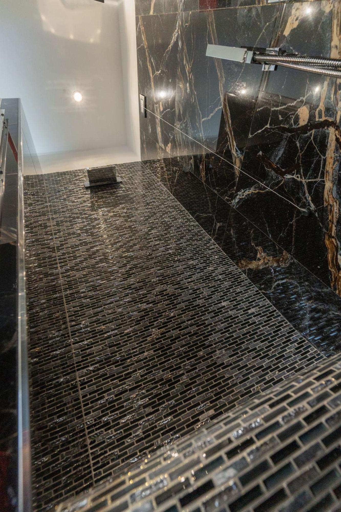 Suites Matteotti 57 Civitavecchia Eksteriør billede